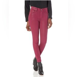 NWOT PAIGE Women's Fuchsia Skinny Jeans
